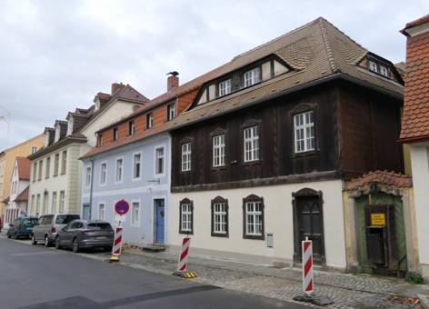 Obsah obr�zku venku, budova, okno, oblohaObsah generovan� pomoc� AI m��e b�t nespr�vn�.