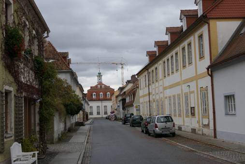 Obsah obr�zku venku, obloha, budova, silniceObsah generovan� pomoc� AI m��e b�t nespr�vn�.