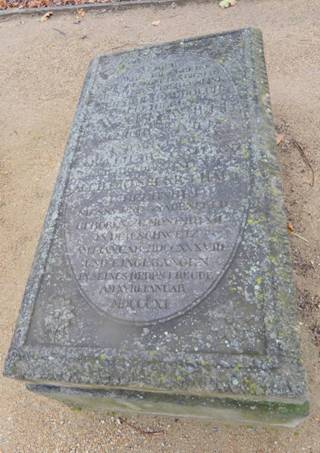 Obsah obr�zku text, �zem�, hrob, h�bitovObsah generovan� pomoc� AI m��e b�t nespr�vn�.